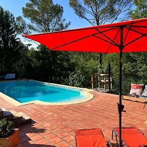 & Jasmin D'hotes Naturistes En Provence Couette-café